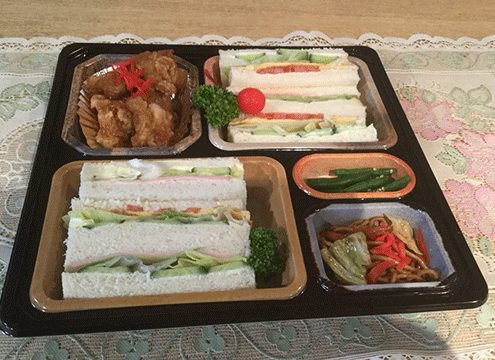 サンドイッチ弁当